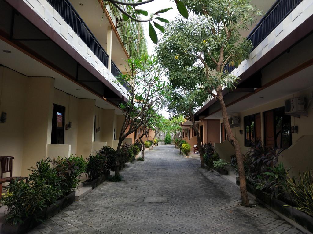 מלון דנפסאר Dee Mansion מראה חיצוני תמונה